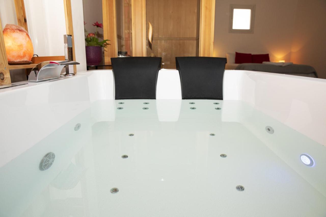 Ragaraja Private Suite & Spa بوردينوني المظهر الخارجي الصورة